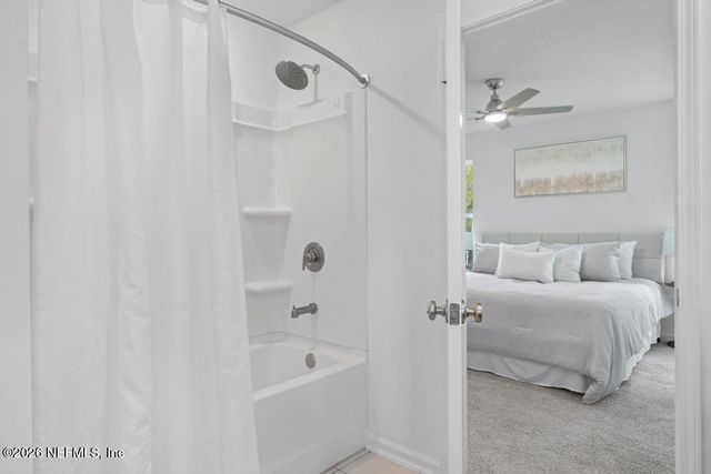 3251 LOBLOLLY PINE Court, Middleburg, FL 32068