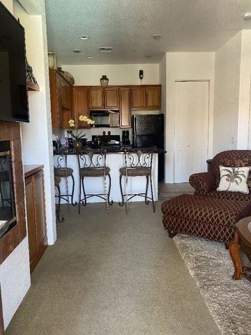 50700 Santa Rosa Plaza 6, La Quinta, CA 92253
