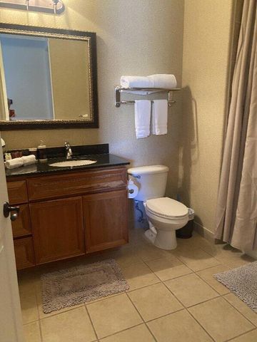 50700 Santa Rosa Plaza 6, La Quinta, CA 92253