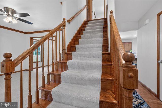 802 HOLLOW RD, Delta, PA 17314