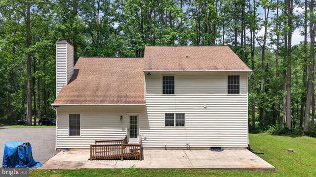 802 HOLLOW RD, Delta, PA 17314