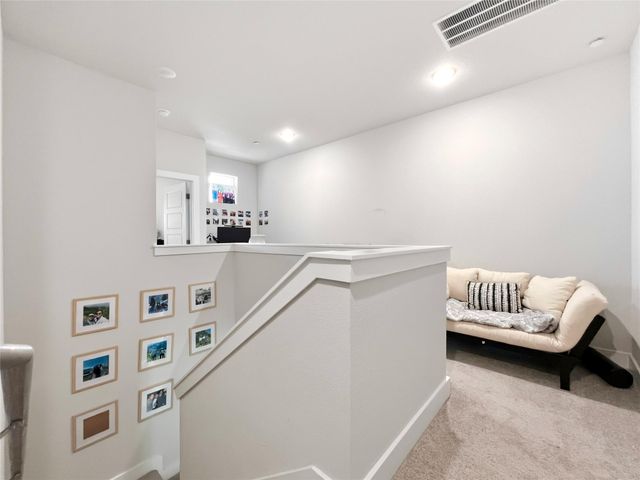 1516 Roseburg DR 70, Austin, TX 78754