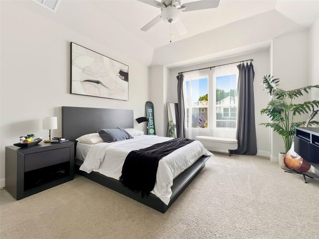 1516 Roseburg DR 70, Austin, TX 78754