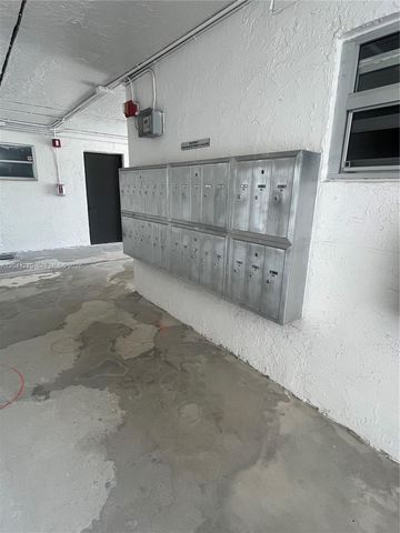 14170 SW 84th St 203-F, Miami, FL 33183