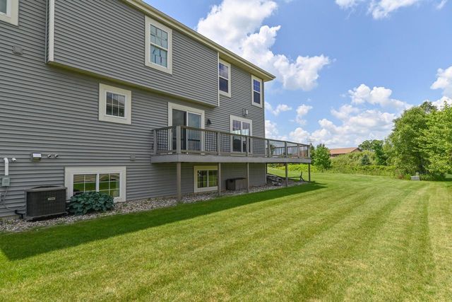N56W19246 Spencers COURT, Menomonee Falls, WI 53051