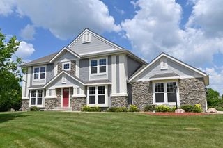 N56W19246 Spencers COURT, Menomonee Falls, WI 53051