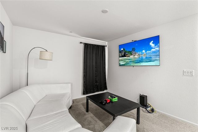 1948 Nitida Street, Las Vegas, NV 89106