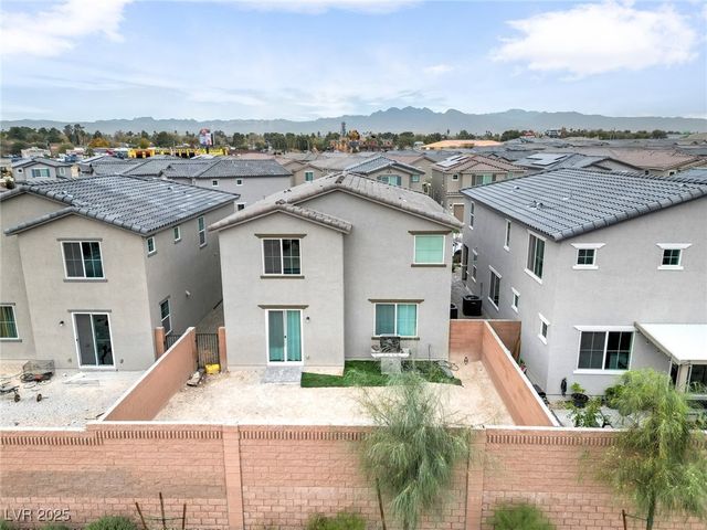 1948 Nitida Street, Las Vegas, NV 89106