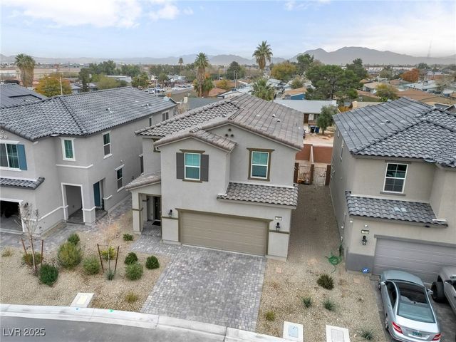 1948 Nitida Street, Las Vegas, NV 89106