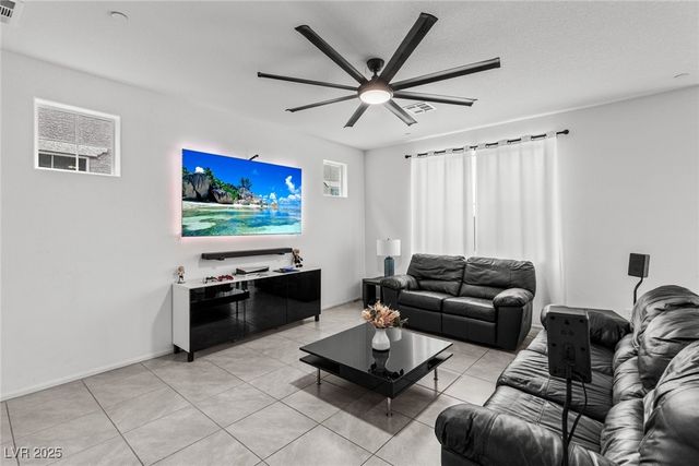 1948 Nitida Street, Las Vegas, NV 89106