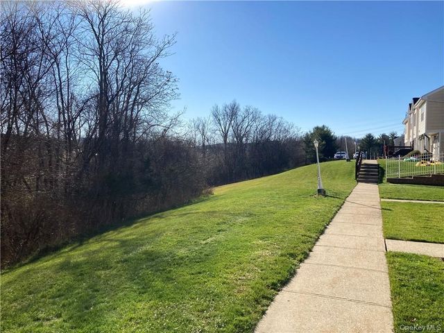 3120 Whispering Hills, Chester, NY 10918