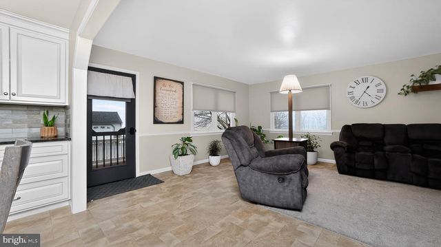 6142 BEAVER DAM RD, Narvon, PA 17555