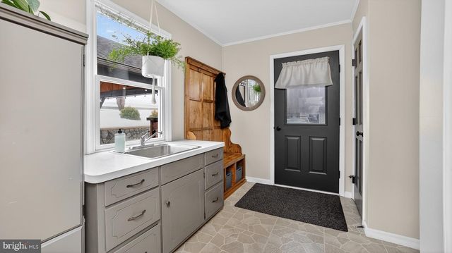 6142 BEAVER DAM RD, Narvon, PA 17555