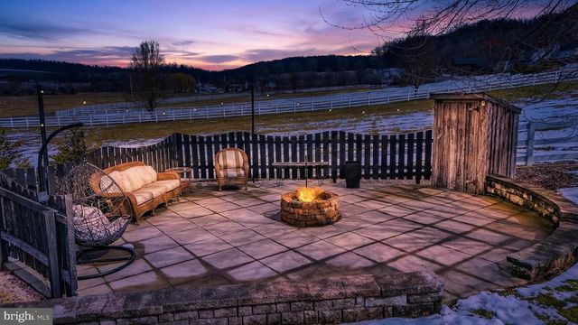 6142 BEAVER DAM RD, Narvon, PA 17555