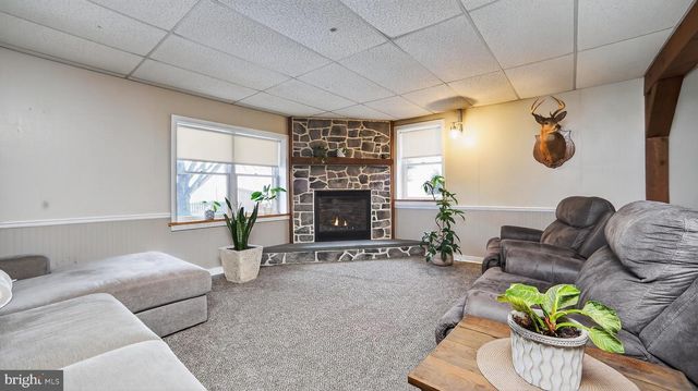6142 BEAVER DAM RD, Narvon, PA 17555