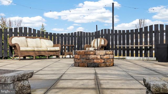 6142 BEAVER DAM RD, Narvon, PA 17555