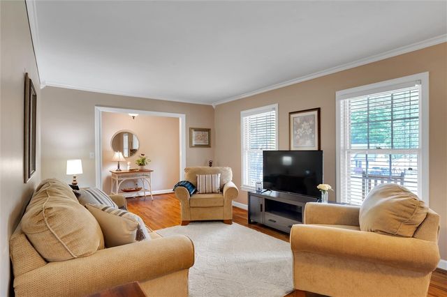 208 Hillandale Road, Liberty, SC 29657