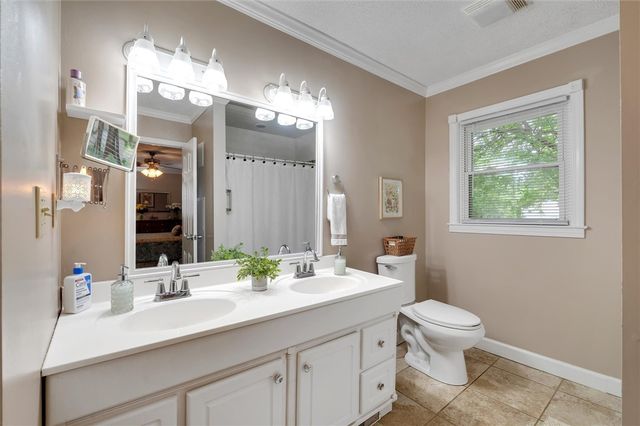 208 Hillandale Road, Liberty, SC 29657