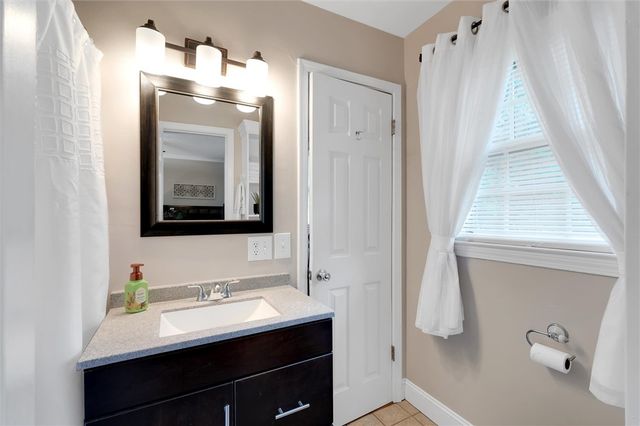 208 Hillandale Road, Liberty, SC 29657