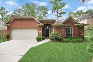 42 S Lace Arbor Drive, The Woodlands, TX 77382