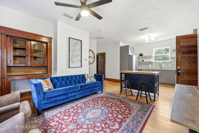 325 E 1ST Street, Jacksonville, FL 32206