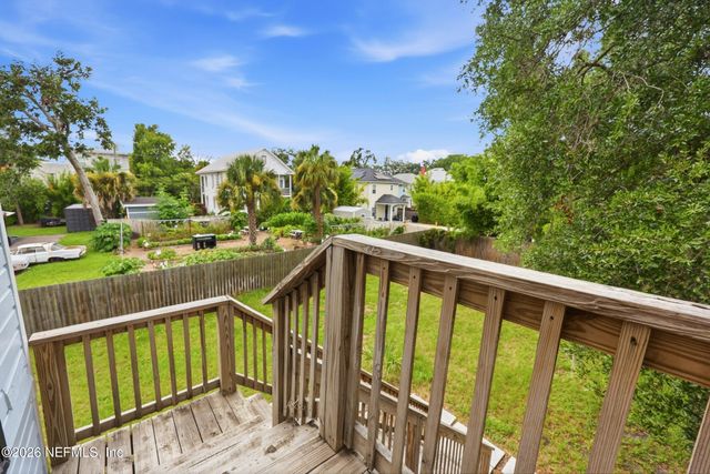 325 E 1ST Street, Jacksonville, FL 32206