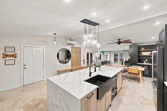 2496 BIMINI Lane, Fort Lauderdale, FL 33312