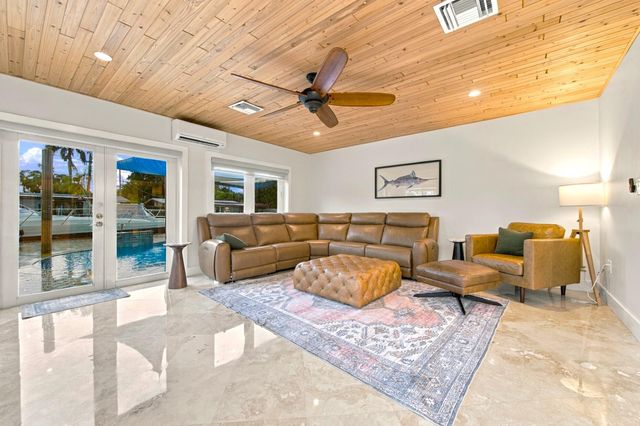 2496 BIMINI Lane, Fort Lauderdale, FL 33312