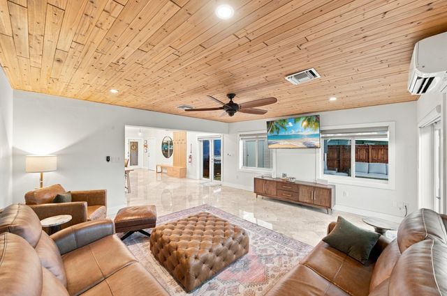 2496 BIMINI Lane, Fort Lauderdale, FL 33312