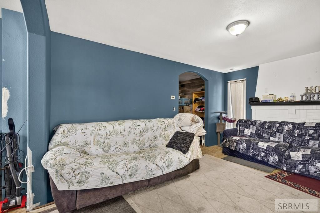 Image 8 of property listing at 503 Gladstone Street, Idaho Falls, ID 83401