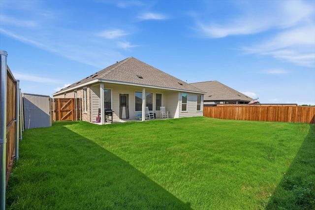624 Mare Drive, Aubrey, TX 76227