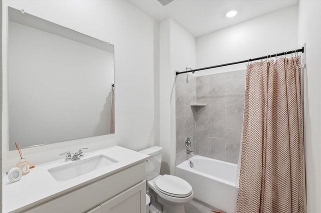 624 Mare Drive, Aubrey, TX 76227