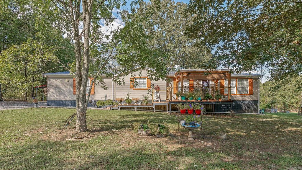 492 CR 480, Jonesboro, AR 72404