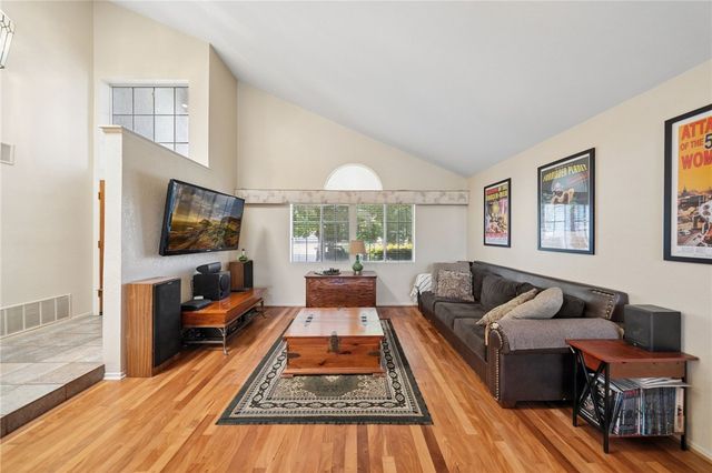 40230 Holden Circle, Temecula, CA 92591