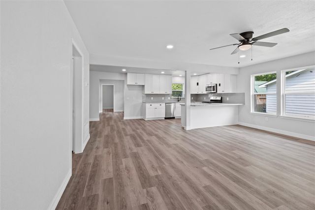 524 Dunnam Avenue, Cleveland, TX 77327
