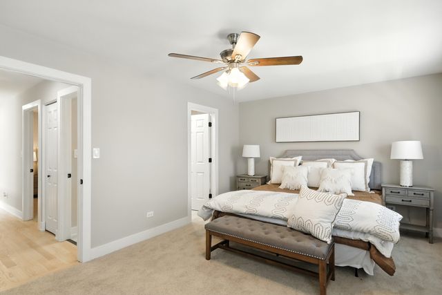 4055 S Ellis Avenue, Chicago, IL 60653