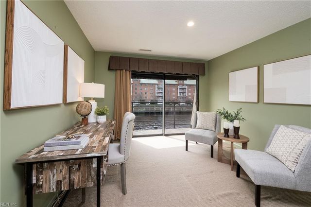 401 College Pl Apt 23, Norfolk, VA 23510