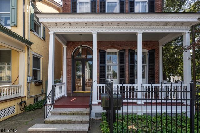 35 Perry St, Lambertville City, NJ 08530
