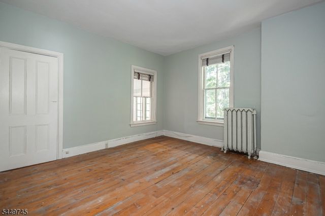 35 Perry St, Lambertville City, NJ 08530