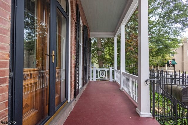 35 Perry St, Lambertville City, NJ 08530