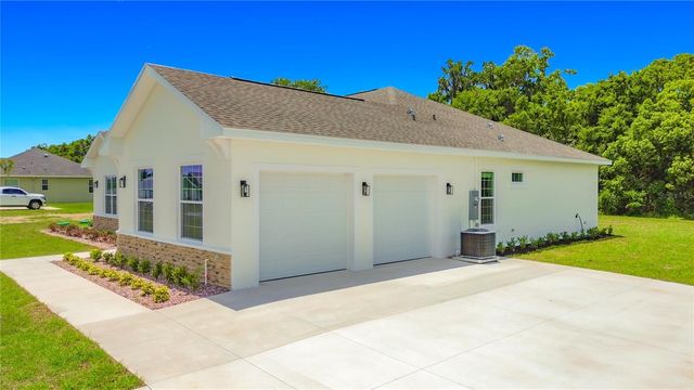 1970 NW 79 LOOP, Ocala, FL 34475