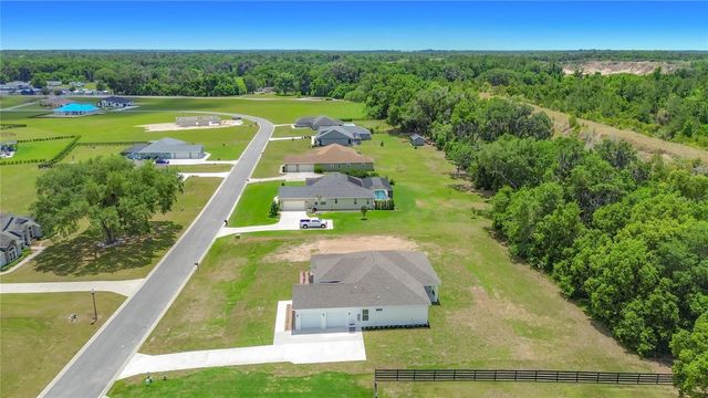 1970 NW 79 LOOP, Ocala, FL 34475
