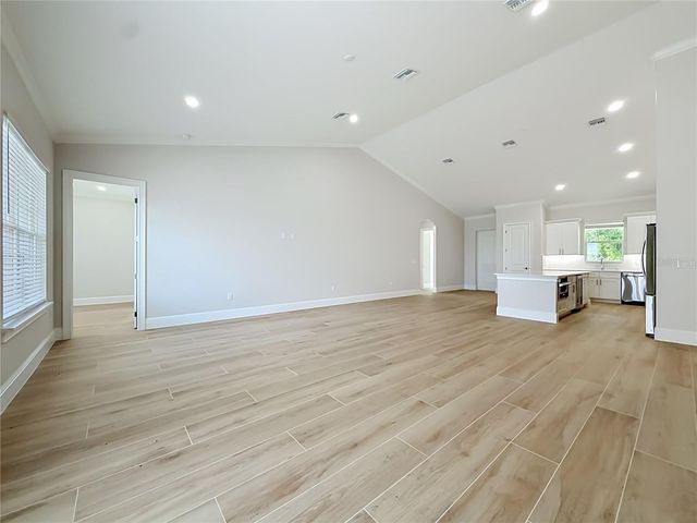1970 NW 79 LOOP, Ocala, FL 34475