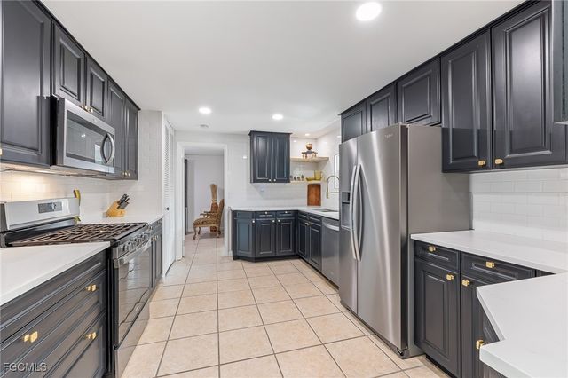 170 5th ST, Naples, FL 34113