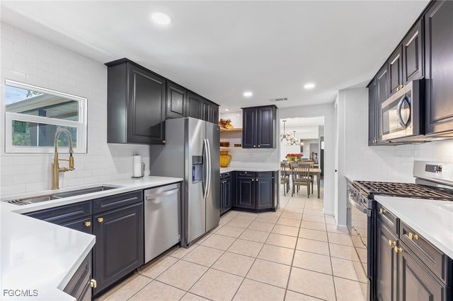 170 5th ST, Naples, FL 34113