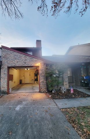 205 Mccarley Place, Mckinney, TX 75071