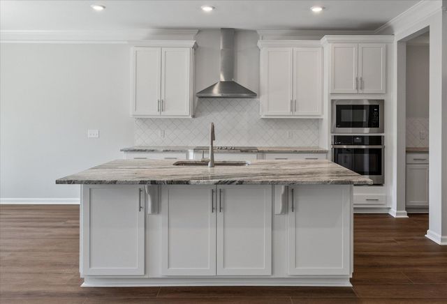 716 Bluff Oak Drive, Moncks Corner, SC 29461