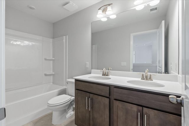 716 Bluff Oak Drive, Moncks Corner, SC 29461