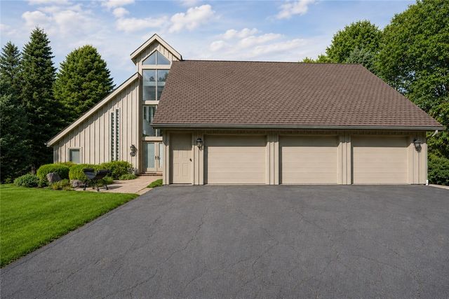 11 Scr Lane, Perinton, NY 14564