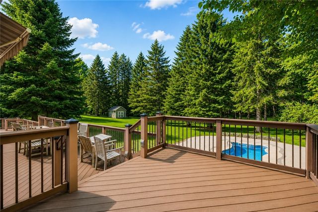 11 Scr Lane, Perinton, NY 14564